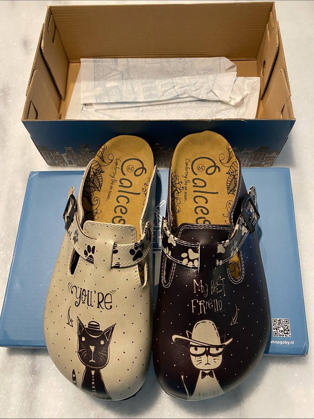 Cat Slip-On Clogs in Cream and Black